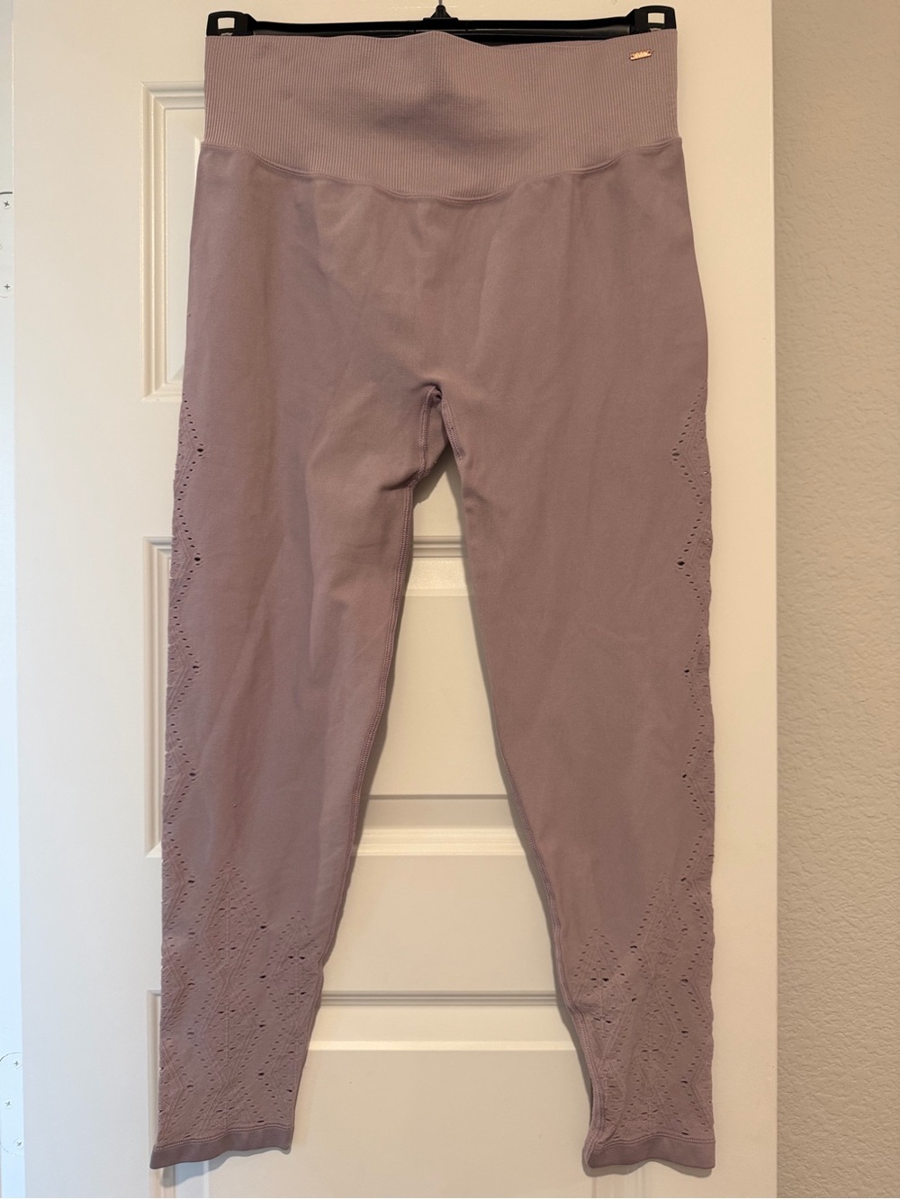 Victoria’s Secret PINK Sport Seamless Mauve Cutout Leggings Women’s Large
